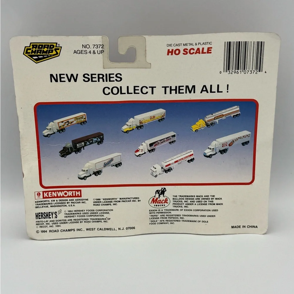 Road Champs‎ Snapple Kenworth Tractor Trailer HO Scale 1994 MOC